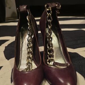 Nicole Miller Dark Red Heels with Gold Chain